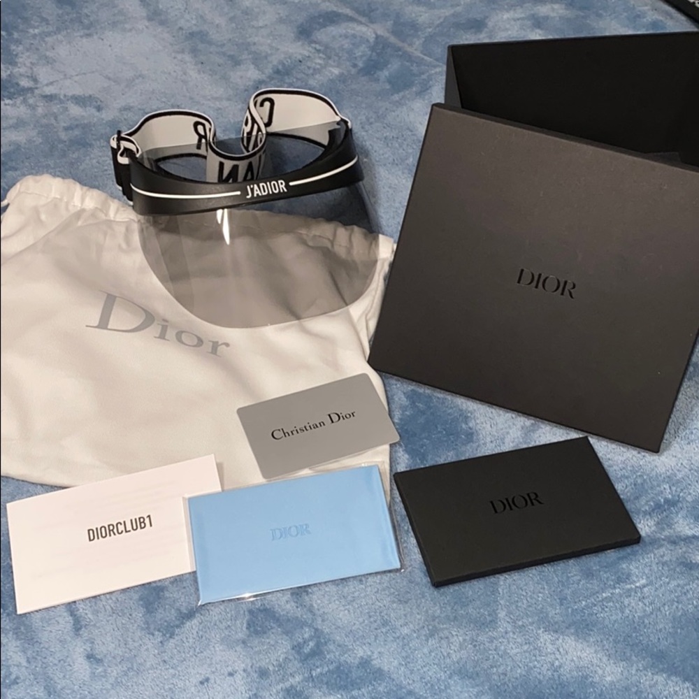 Christian Dior sun visor in black 100% authentic